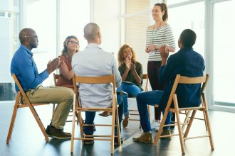 Accompagnement B2B : comment choisir le bon coach pour vos dirigeants ?