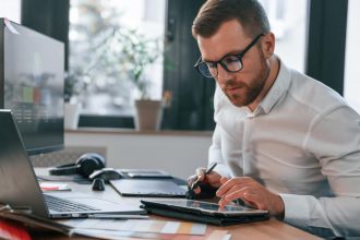 Les avantages d’avoir un expert-comptable à Bordeaux pour votre PME